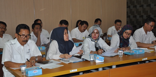 Rapat persiapan Finalisasi Rancangan Kesepakatan Tindaklanjut Hasil Rakor Gubernur se-Wilayah Sumate