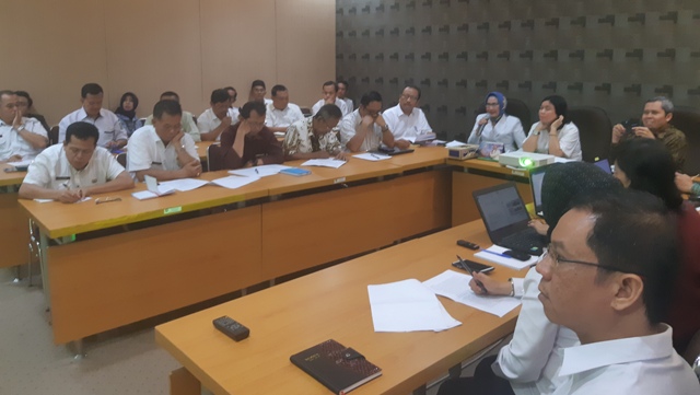 Focus Group Discussion (FGD) Kajian Dampak Ekonomi dan Sosial Program Restorasi Lahan Sawit menjadi 