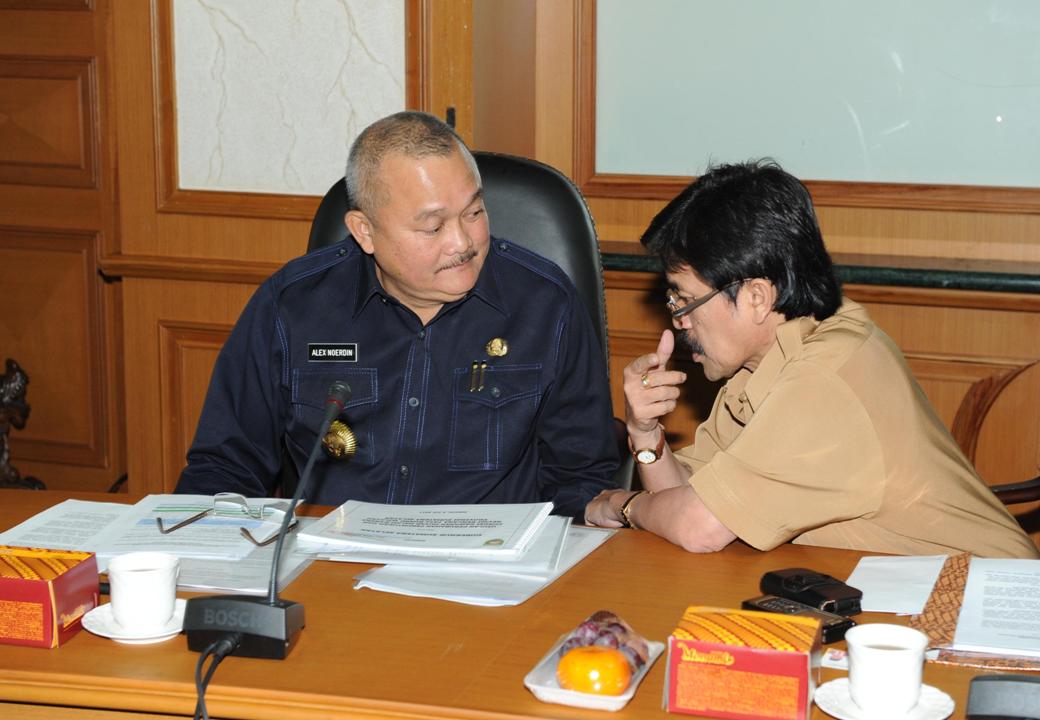 Persentasi Gubernur Sumsel Perubahan Peruntukan dan Fungsi Kawasan Hutan